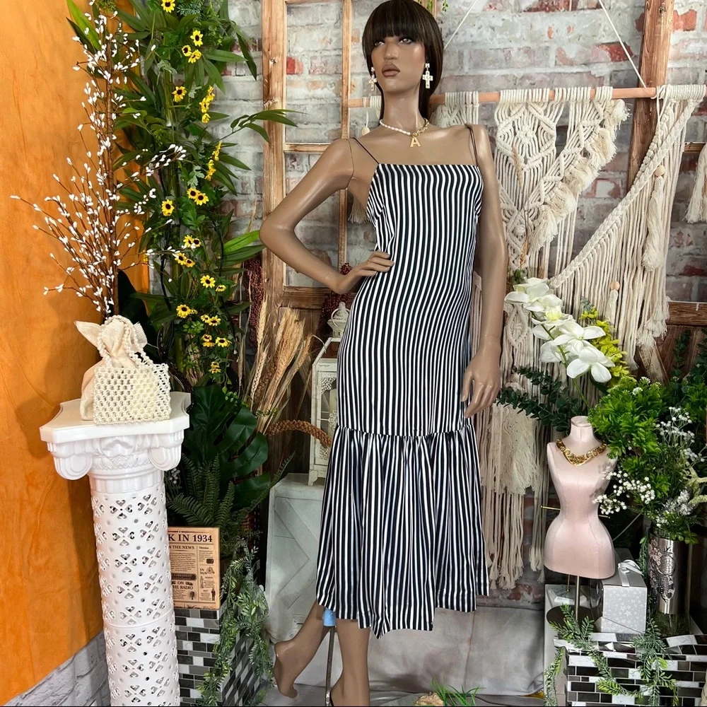 Elizabeth & James Navy combo, Jewel. Midi dress - Picture 1 of 16